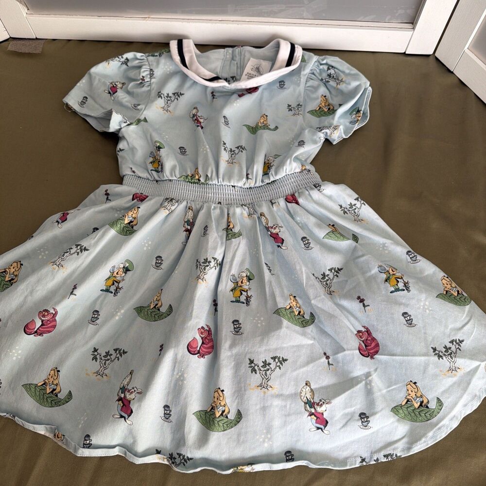 disney alice in wonderland Girls Dress 5/6